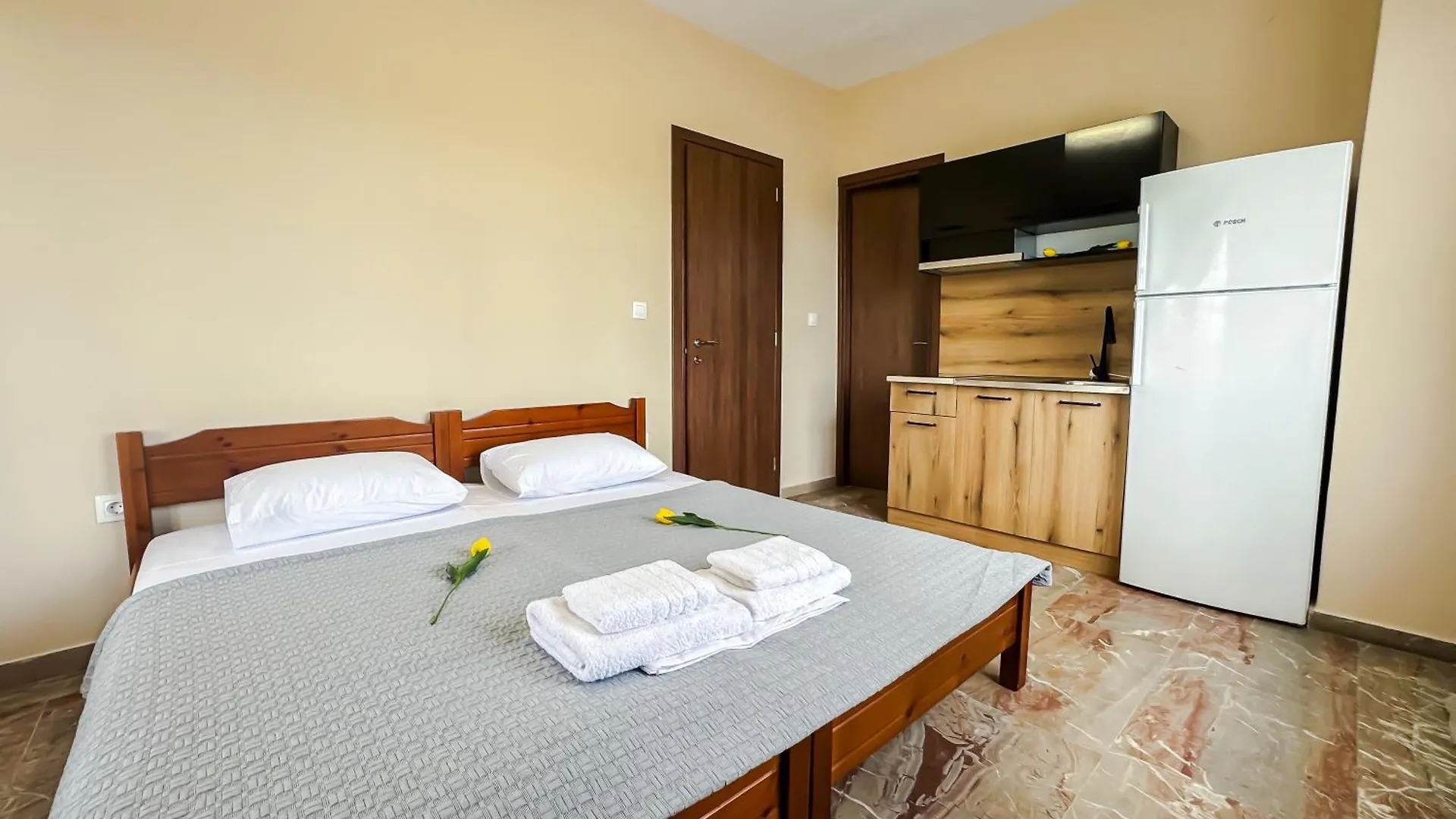 The Peaceful Villa Paralia Dionysiou 0*,