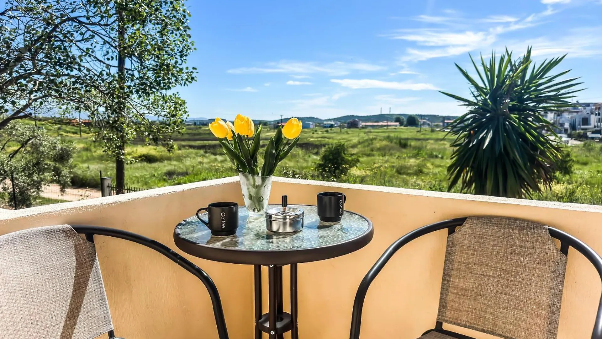 The Peaceful Villa Paralia Dionysiou