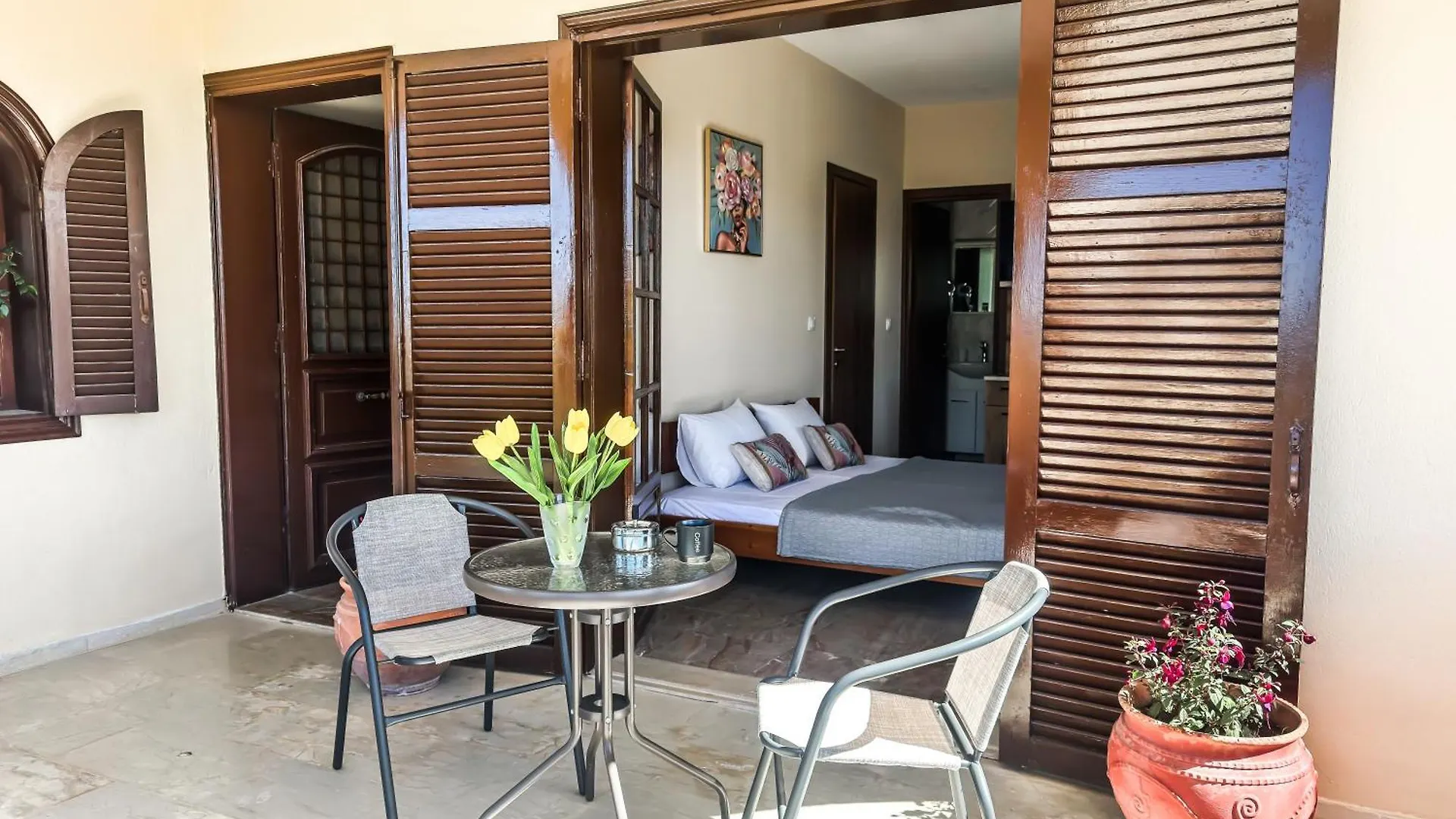 The Peaceful Villa Paralia Dionysiou