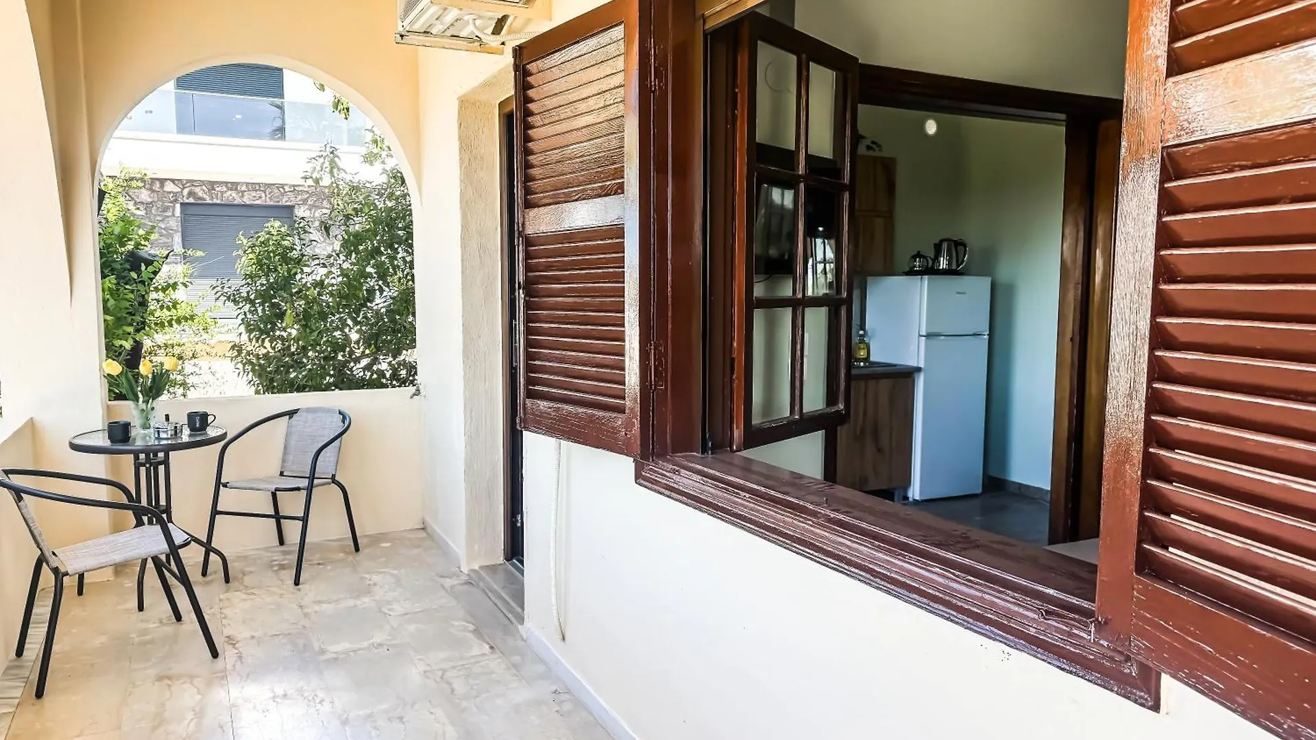 The Peaceful Villa Paralia Dionysiou 0*,
