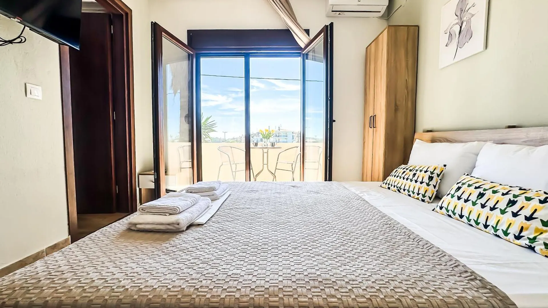 The Peaceful Villa Paralia Dionysiou 0*,  Greece