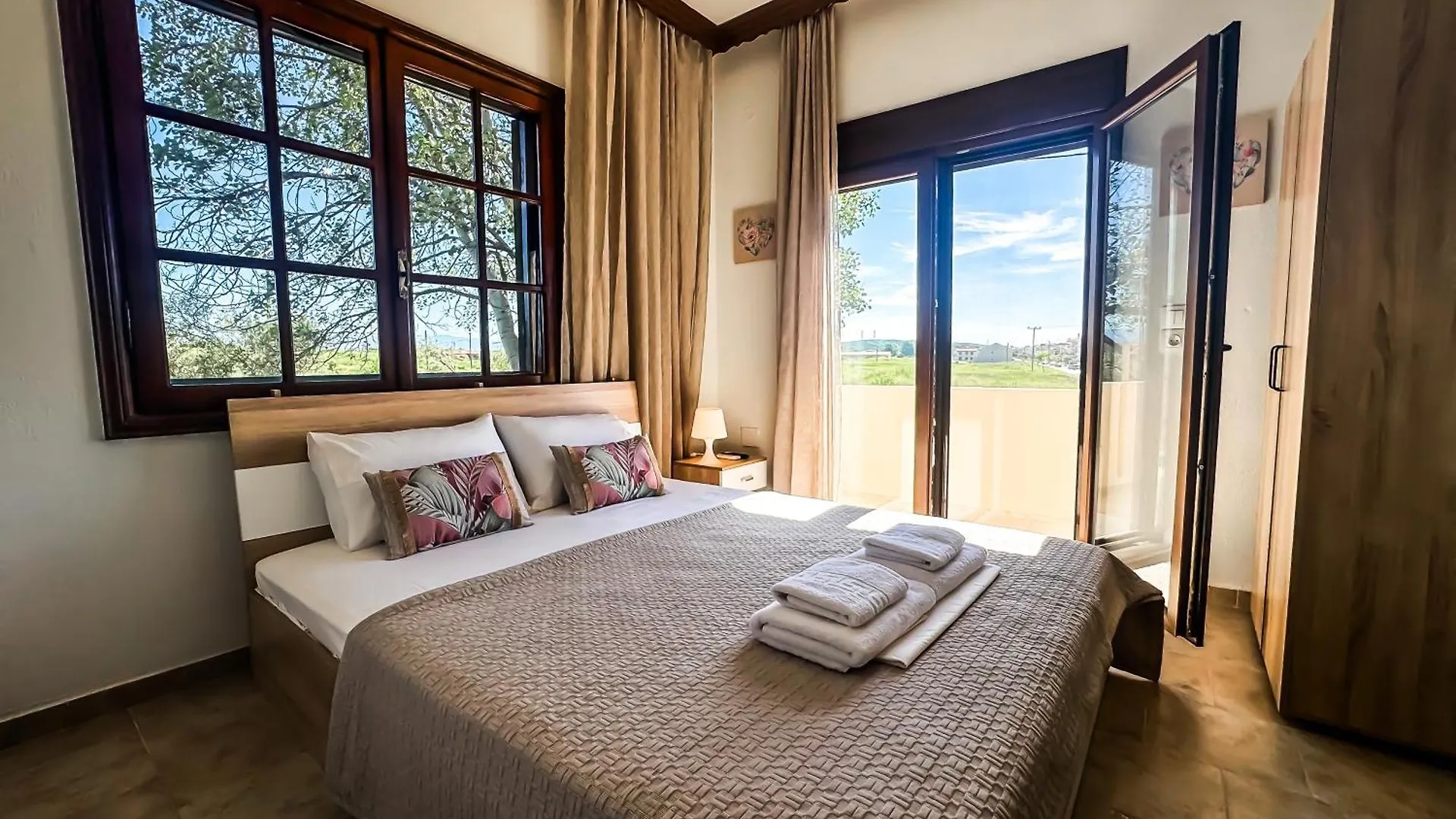 Apartment The Peaceful Villa Paralia Dionysiou